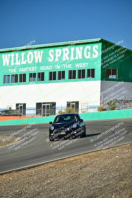 media/Oct-18-2025-Extreme Speed (Sat) [[d6d7e1fef1]]/Group 3 Purple/Session 1 (Turn 4)/